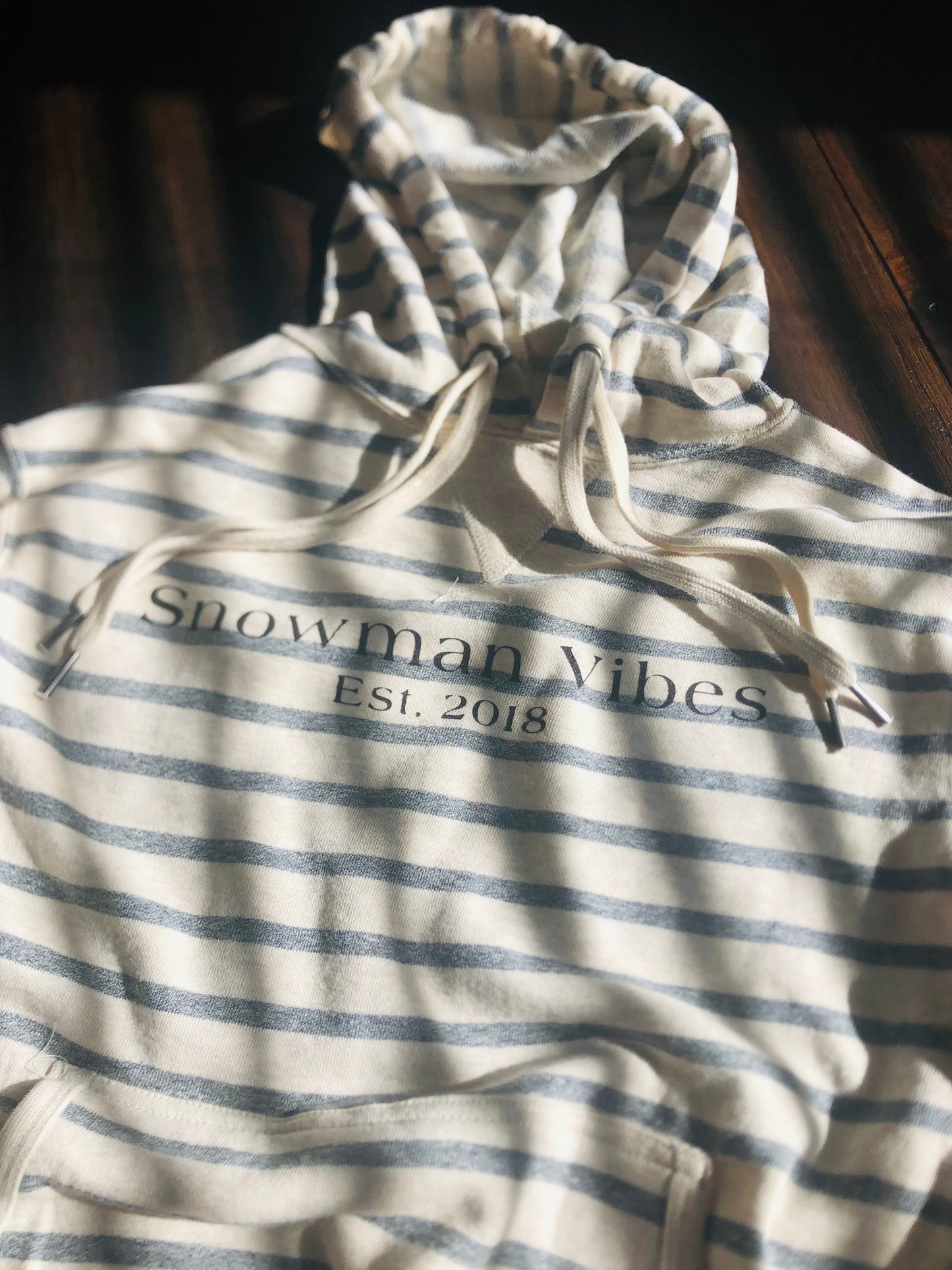 EIGHTEEN HOODIE -Unisex