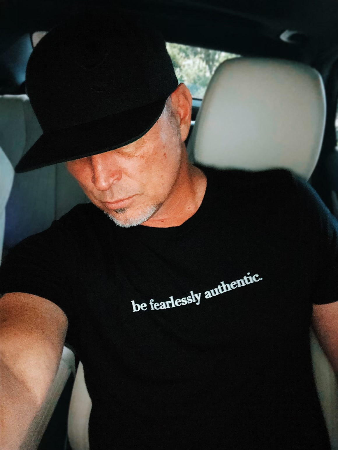 BE FEARLESSLY AUTHENTIC - Tee - Men's